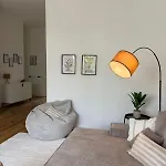Appartamento Luxurioeses 3 L Terrasse & Balkon L Kueche L Parkplatz L Netflix L 125 M2 *