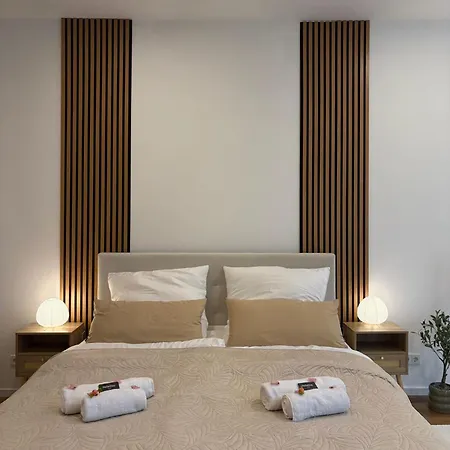 Lejlighed Luxurioeses 3-Zimmer-Apt I Terrasse I Familienfreundlich I Kueche I Netflix I Kostenloser Parkplatz I 125 M2 *