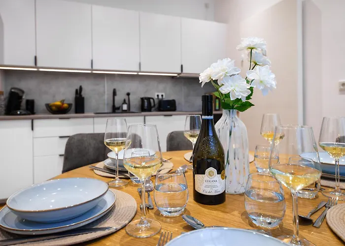 شقة Luxerioeses 3 L Terrasse L Kueche L Balkon L Parkplatz L Netflix L 125 M2